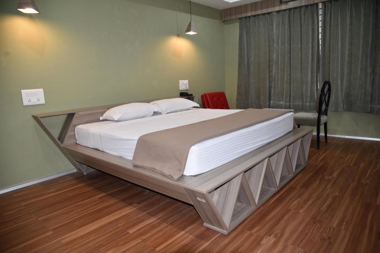 Hotel Bhimas Paradise Tirupati Exteriér fotografie